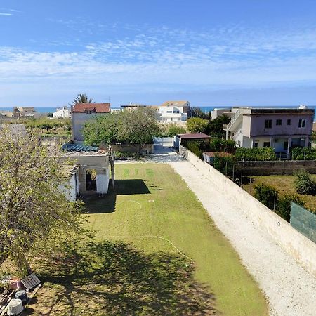 Casa Sicilia - Riviera Sicily Beach Guest House Доналуката Екстериор снимка