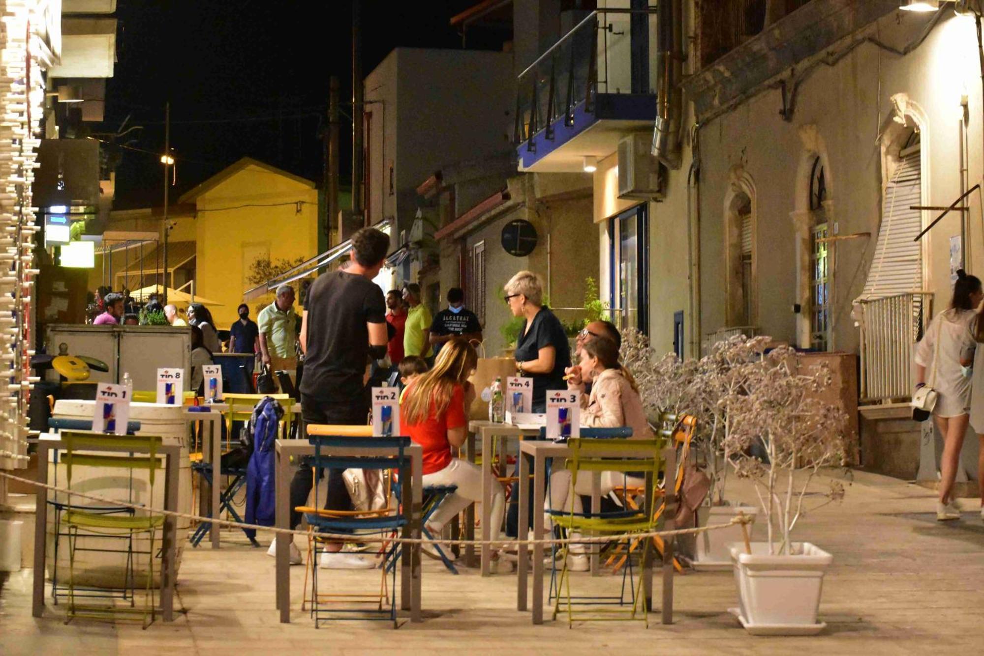 Casa Sicilia - Riviera Sicily Beach Guest House Доналуката Екстериор снимка