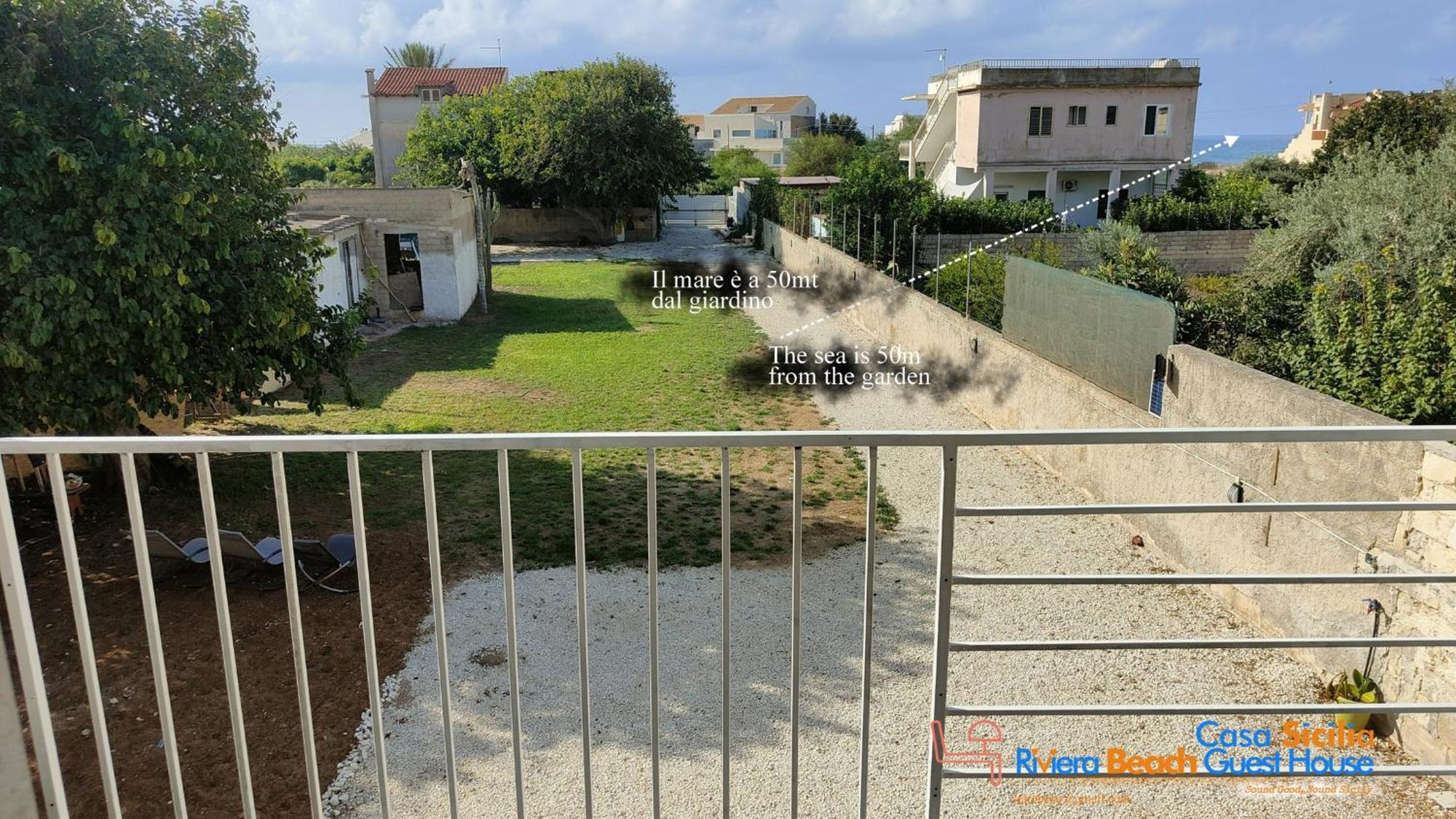 Casa Sicilia - Riviera Sicily Beach Guest House Доналуката Екстериор снимка